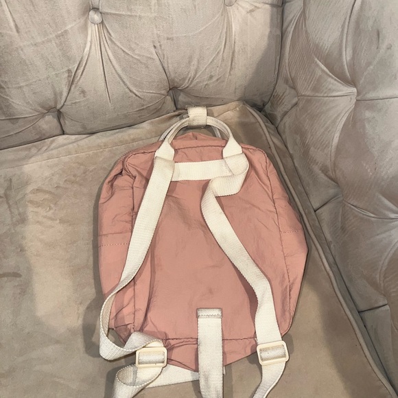 Backpack - Picture 1 of 2